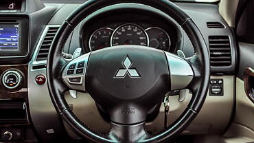 Mitsubishi Pajero Sport Steering Wheel
