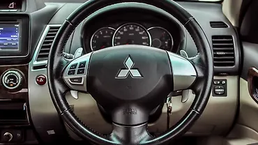Mitsubishi Pajero Sport Steering Wheel Mitsubishi Pajero Sport Steering Wheel