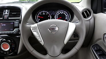 Discontinued Nissan Sunny 2011 Interior