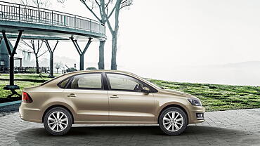 Discontinued Volkswagen Vento 2015 Right Side