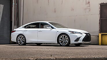 New Lexus ES 300h: Top 5 highlights