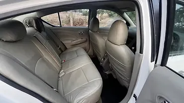 2014 Nissan Sunny XL