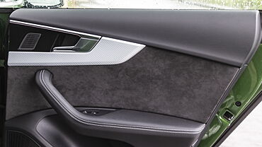 Audi RS5 Front Right Door Pad