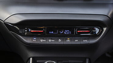 Discontinued Hyundai i20 N Line 2021 AC Controls