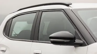 Citroen C3 Side Glass Housing