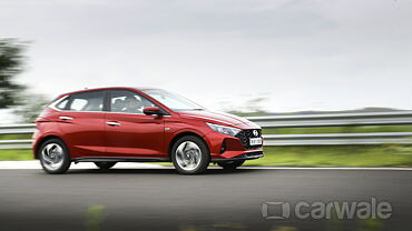 Discontinued Hyundai i20 2020 Right Side View