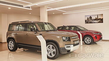 Jaguar Land Rover inaugurates a new showroom in Mumbai