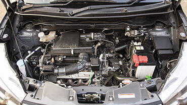 Toyota Rumion Engine Shot