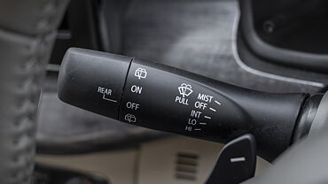 Toyota Rumion Headlight Stalk