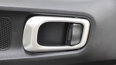 Hyundai Venue [2022-2023] Rear Door Pad Handle