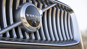 Volvo XC90 [2021-2022] Front Logo