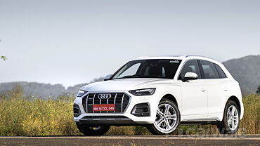 Audi Q5 Right Front Three Quarter