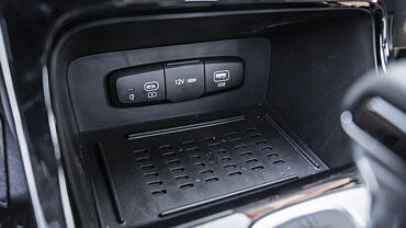 Hyundai Creta USB Port/AUX/Power Socket/Wireless Charging