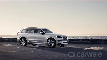Volvo XC90 petrol mild-hybrid — Now in pictures