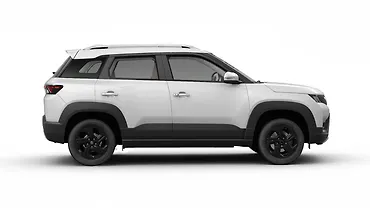 Maruti Suzuki Brezza Right Side View