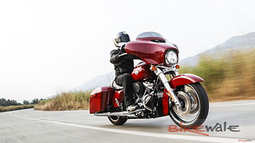 2021 Harley-Davidson Street Glide Special: Review Image Gallery - BikeWale