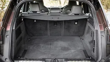 Land Rover Range Rover Bootspace