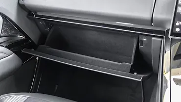 Land Rover Range Rover Glove Box
