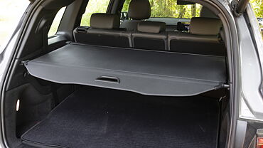 Mercedes-Benz EQB Bootspace with Parcel Tray/Retractable