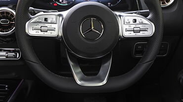 Mercedes-Benz EQB Horn Boss