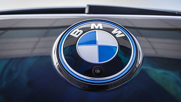 BMW iX Rear Logo