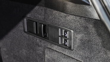BMW iX Boot Rear Seat Fold/Unfold Switches