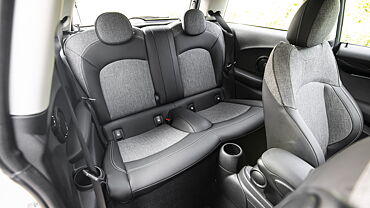 MINI Cooper SE Rear Seats