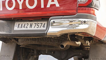 Toyota Hilux Exhaust Pipes