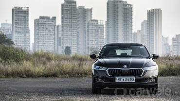 Skoda Octavia Front View