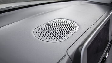 Hyundai Ioniq 5 Central Dashboard - Top Storage/Speaker
