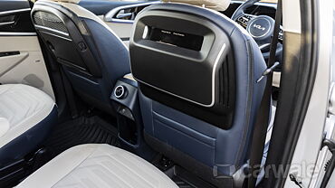 Kia Carens [2022-2023] Second Row Seats