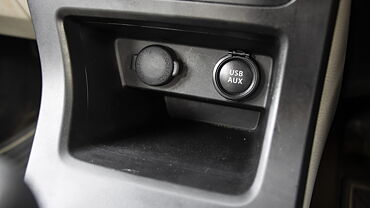 Maruti Suzuki Wagon R USB Port/AUX/Power Socket/Wireless Charging