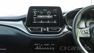 Baleno Dashboard Image, Baleno Photos in India - CarWale