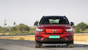 வால்வோ  xc40 ரீசார்ஜ் ஃப்ரண்ட் வியூ