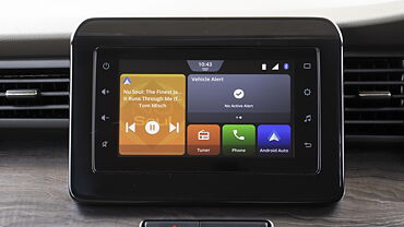 Maruti Suzuki Ertiga Infotainment System