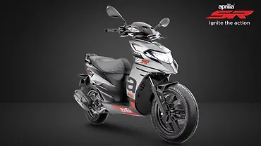 Aprilia SR 125 Right Front Three Quarter