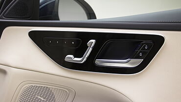 Mercedes-Benz C-Class Front Right Door Pad Handle