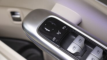 Mercedes-Benz C-Class Outer Rear View Mirror ORVM Controls