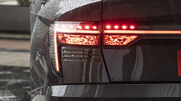 Hyundai Verna Tail Light/Tail Lamp