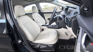 Tata Nexon EV Max Right Side View