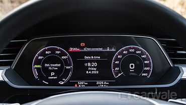 Audi e-tron Sportback Instrument Cluster