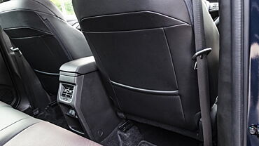 Maruti Suzuki Grand Vitara Front Seat Back Pockets