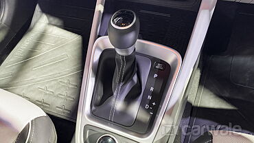 Hyundai Venue [2022-2023] Gear Shifter/Gear Shifter Stalk