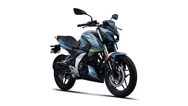 Bajaj Pulsar N160 Right Front Three Quarter