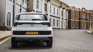 Hyundai Venue [2022-2023] Rear View