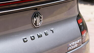 MG Comet EV Rear Logo