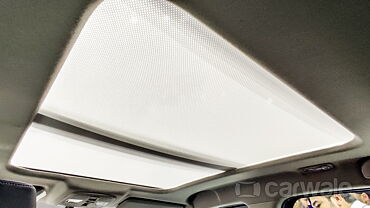 Maruti Suzuki Grand Vitara Sunroof/Moonroof