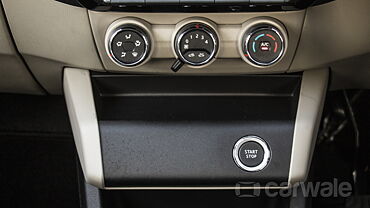Renault Triber [2019-2023] AC Controls