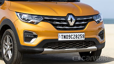 Discontinued Renault Triber 2019 Front View