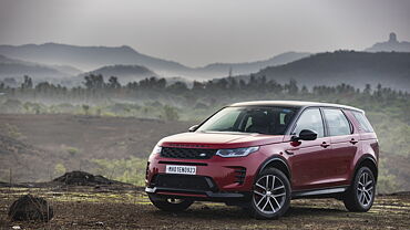 Land Rover Discovery Sport Left Front Three Quarter